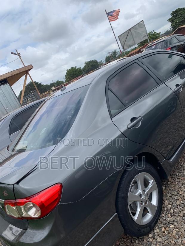 Toyota Corolla 2013 Gray