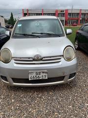 Toyota Sienta 2012 Brown for sale