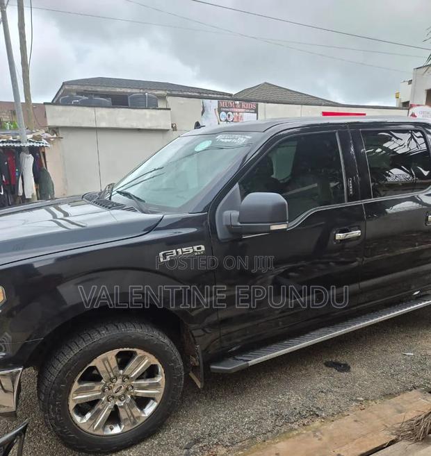 Ford F-150 2018 Black