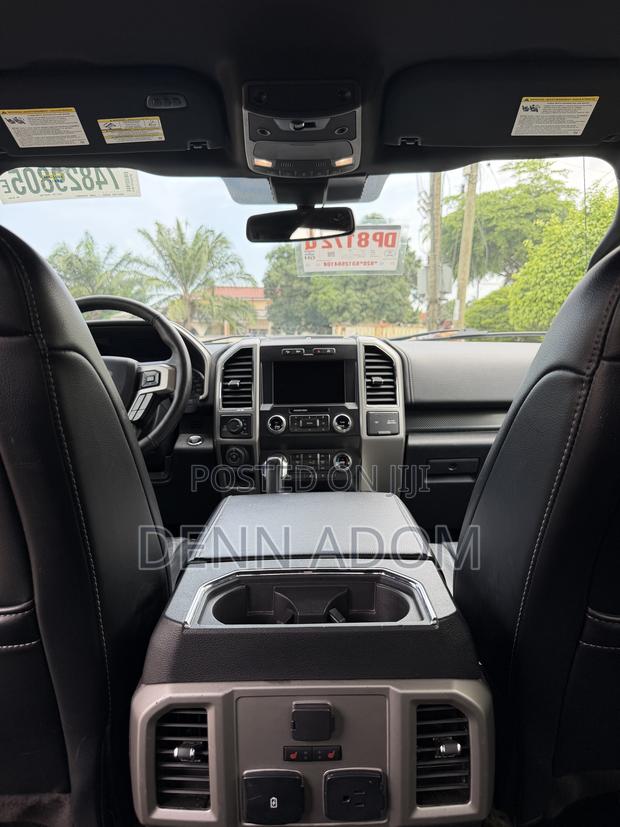 Ford F-150 Lariat 4x4 SuperCrew Cab Styleside 6.5 ft. box 157 in. WB
