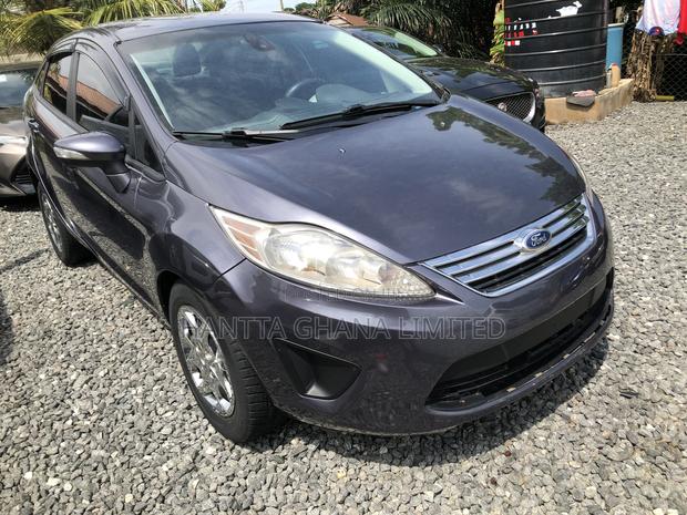 Ford Fiesta S Sedan 2016 Gray