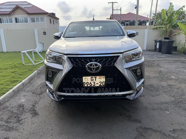 Toyota Hilux Revo Double Cab Deisel 2.4 AWD 2020 Silver
