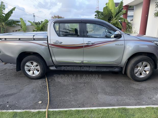 Toyota Hilux Revo Double Cab Deisel 2.4 AWD 2020 Silver
