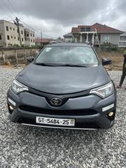 Toyota RAV4 2017 Gray for sale