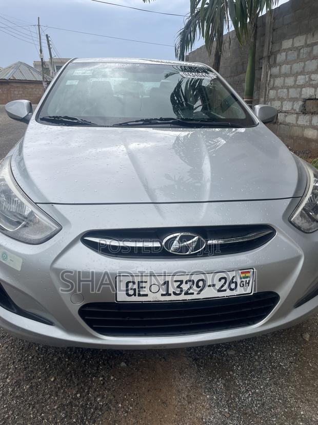 Hyundai Accent SE Sedan 2017 Silver