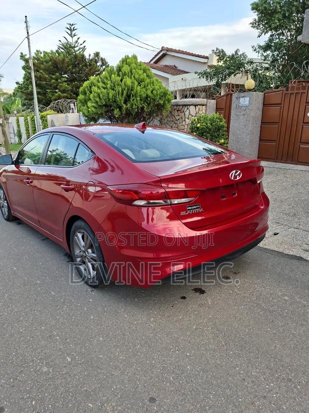 Hyundai Elantra Limited 2018 Red