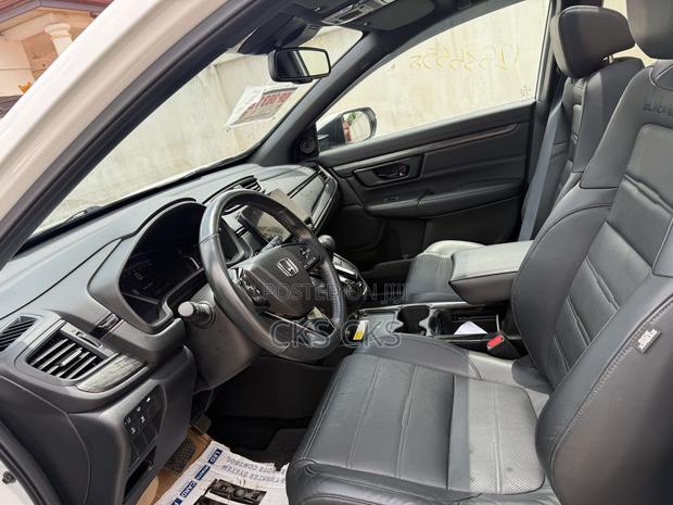 Honda CR-V 2021 White