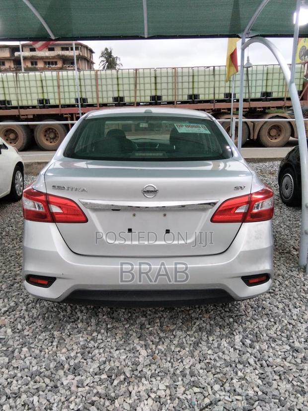 Nissan Sentra SV 2016 Silver