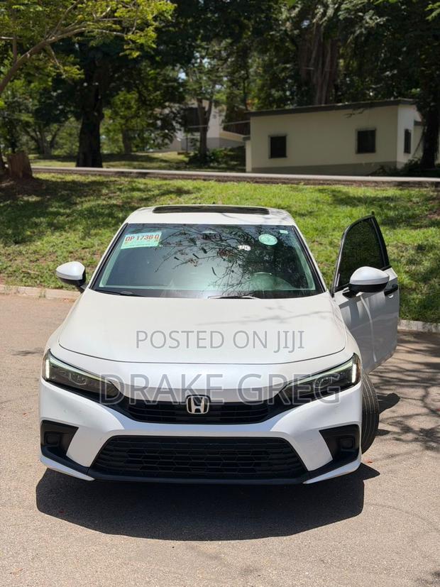 Honda Civic 2022 White