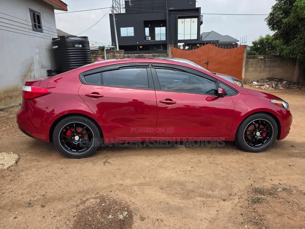 Kia Forte LX Sedan 2015 Red