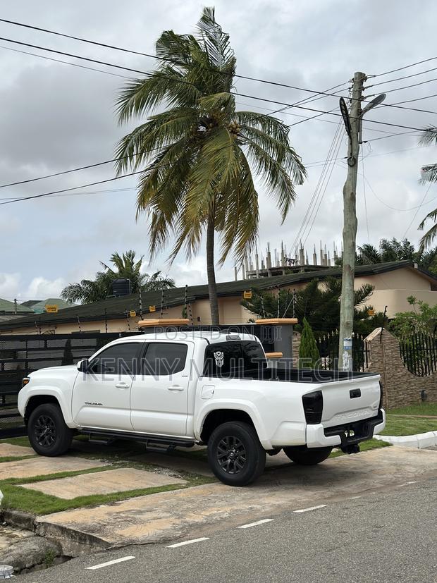 Toyota Tacoma SR5 Double Cab 5' Bed I4 AT 2023 White