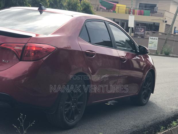 Toyota Corolla LE Eco (1.8L 4cyl 2A) 2019 Red