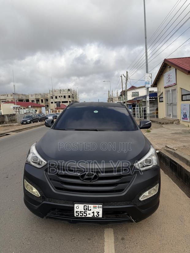 Hyundai Santa Fe Sport 2013 Black