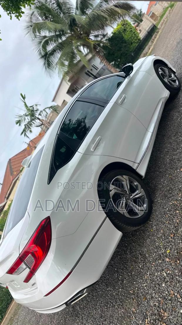 Honda Accord Sport 2.0T 2020 White