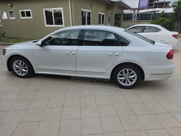 Volkswagen Passat 1.8T SE 4dr Sedan (1.8L 4cyl) 2016 White