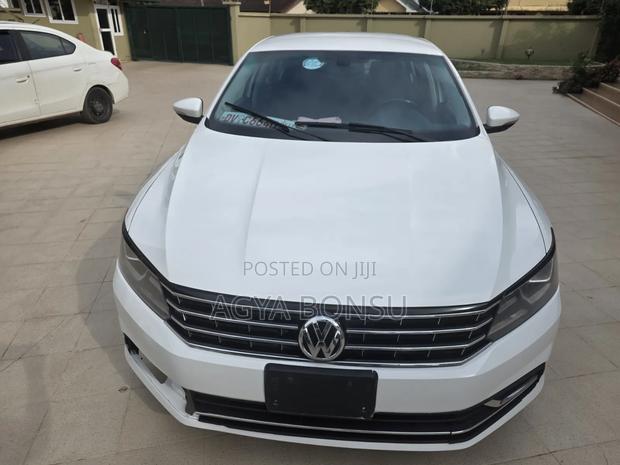 Volkswagen Passat 1.8T SE 4dr Sedan (1.8L 4cyl) 2016 White