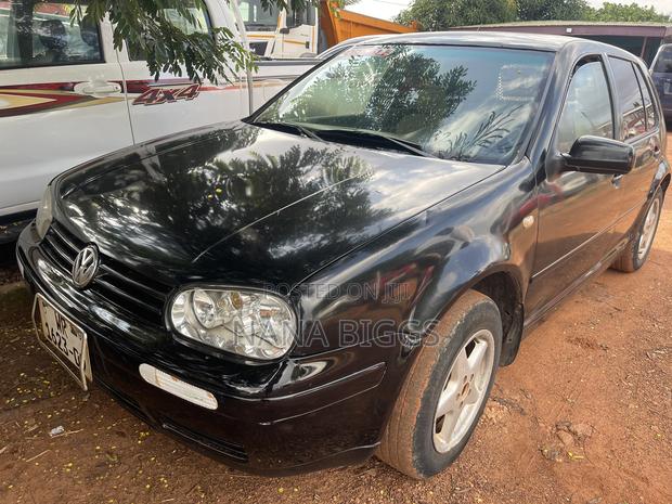 Volkswagen Golf 1.6 2003 Black