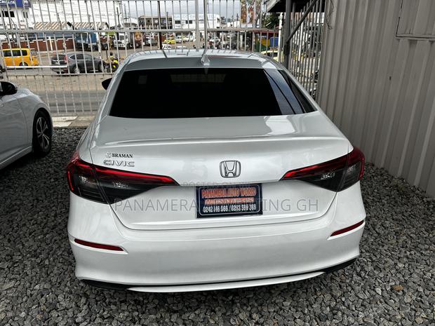 Honda Civic EX-L 2022 White