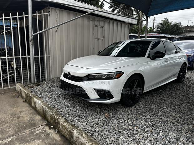 Honda Civic EX-L 2022 White