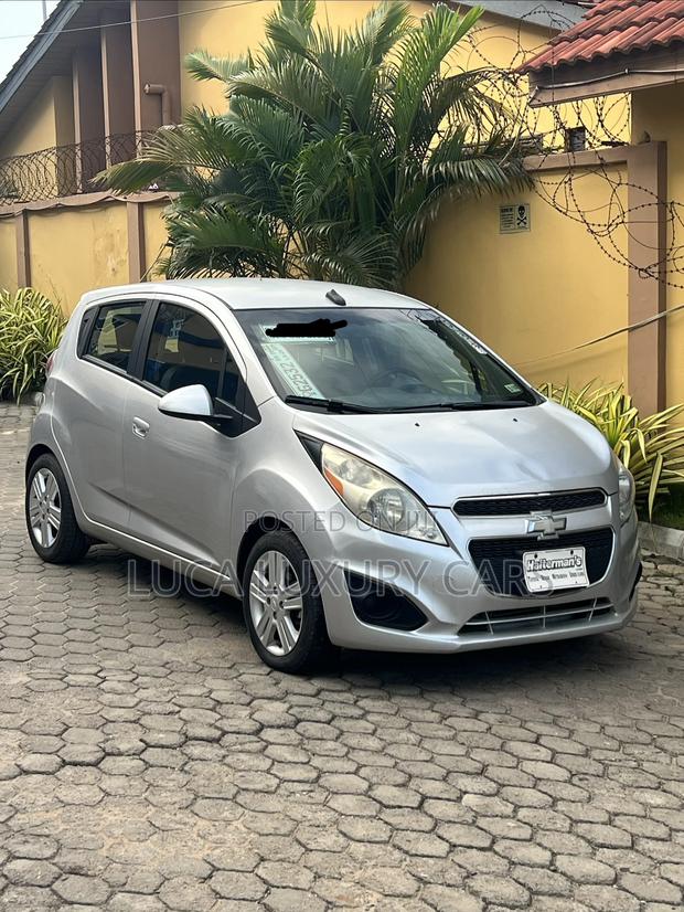 Chevrolet Spark 2012 Silver