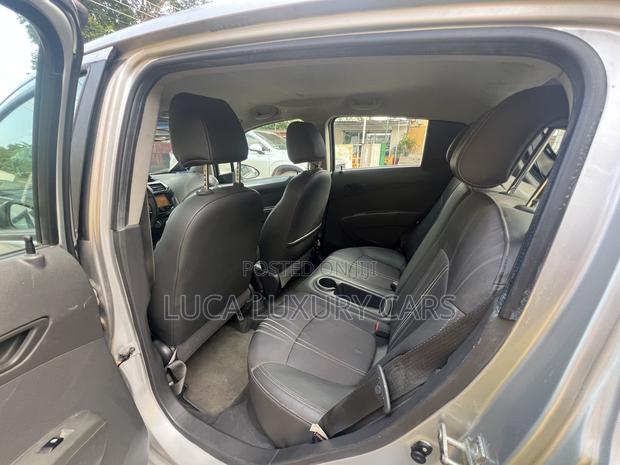 Chevrolet Spark 2012 Silver