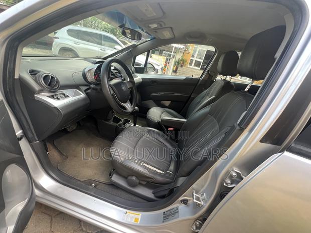 Chevrolet Spark 2012 Silver