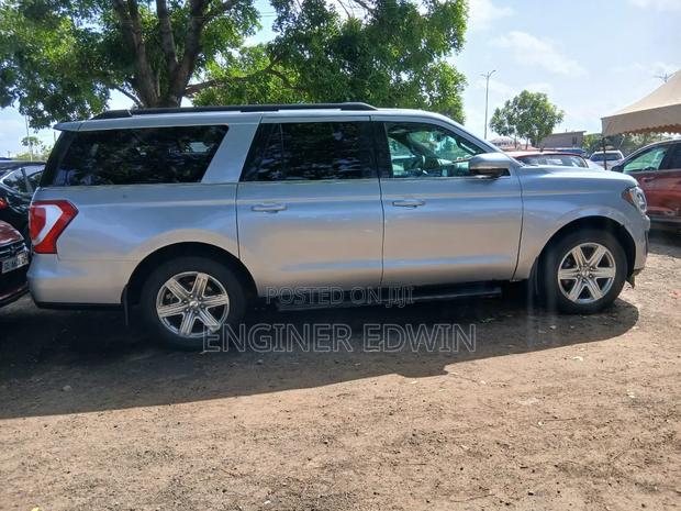 Ford Expedition 2020 Silver