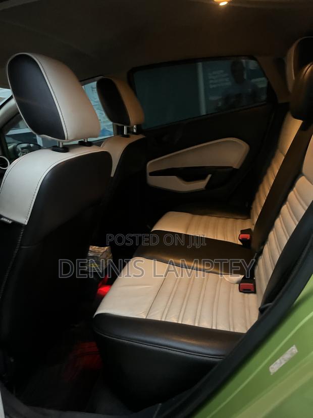 Ford Fiesta 2012 Green