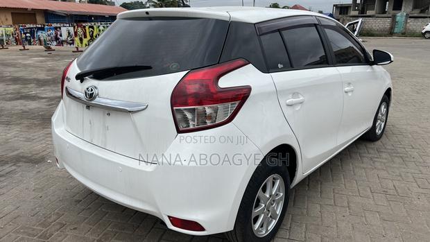 Toyota Yaris 2017 White