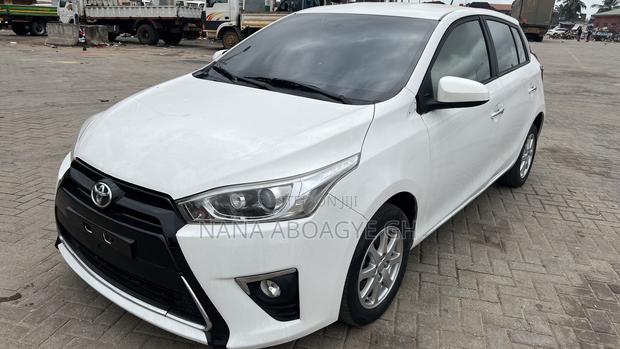 Toyota Yaris 2017 White