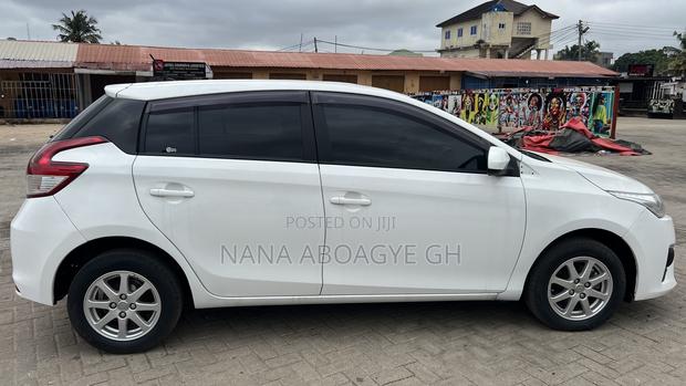 Toyota Yaris 2017 White