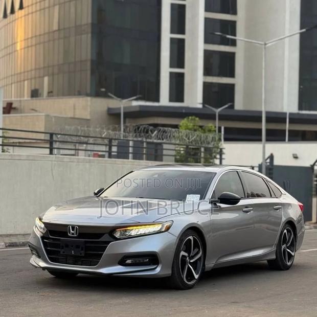 Honda Accord 2019 Gray