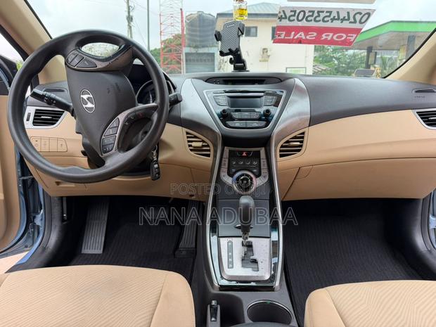 Hyundai Elantra 2015 Blue