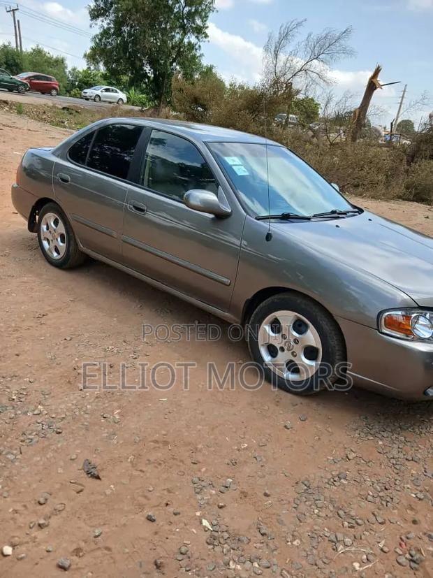 Nissan Sentra 2006 Silver