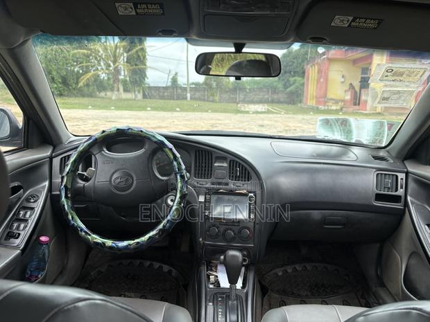 Hyundai Elantra 2005 Black