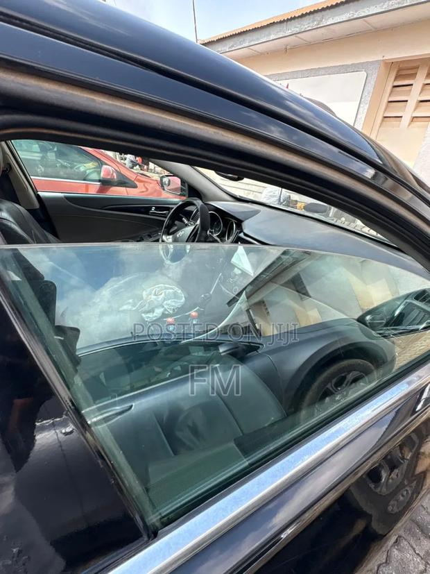 Hyundai Sonata 2015 Black