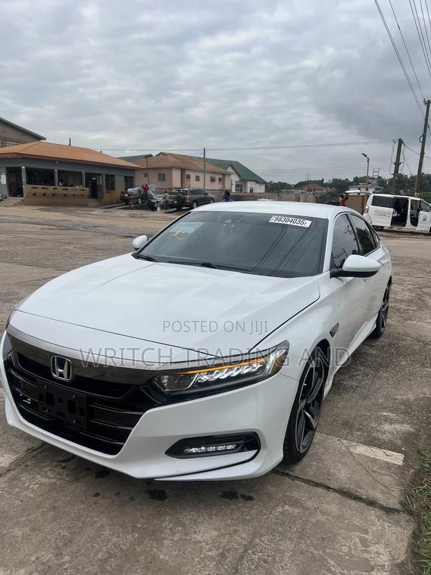 Honda Accord Sport 2018 White