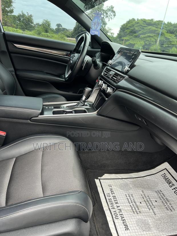 Honda Accord Sport 2018 White