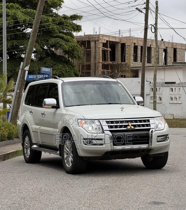 Mitsubishi Pajero V80 3.8 V6 GLS 2019 White