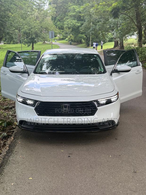 Honda Accord LX CVT 2023 White