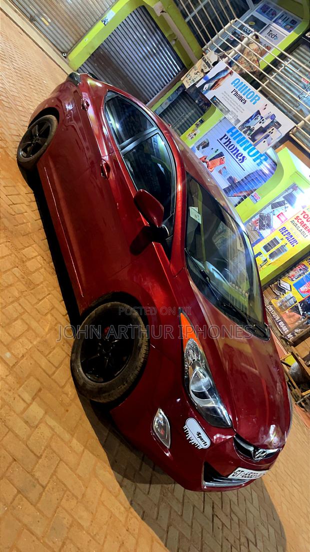 Hyundai Elantra 2012 Burgundy