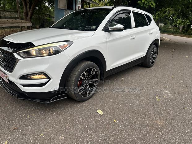 Hyundai Tucson SEL Plus AWD 2018 White