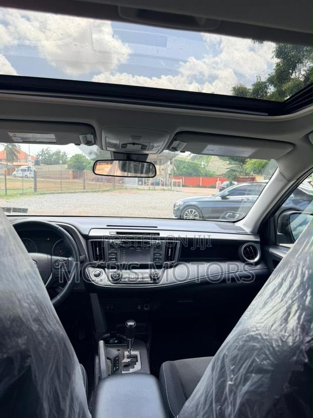 Toyota RAV4 2018 Black