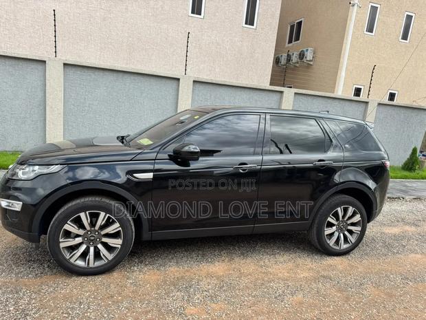 Land Rover Discovery Sport 2017 Black