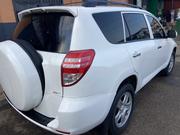 Toyota RAV4 2.5 Limited 4x4 2011 White for sale