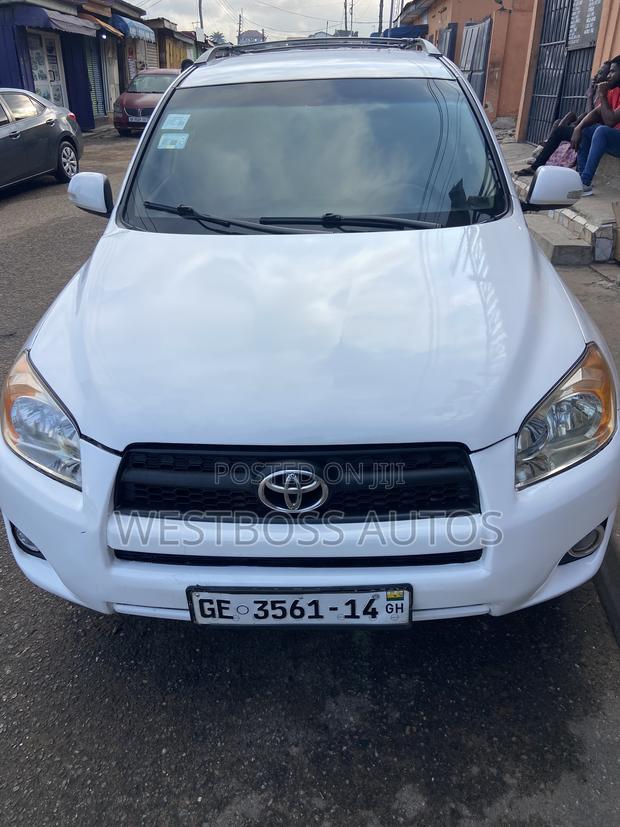 Toyota RAV4 2.5 Limited 4x4 2011 White