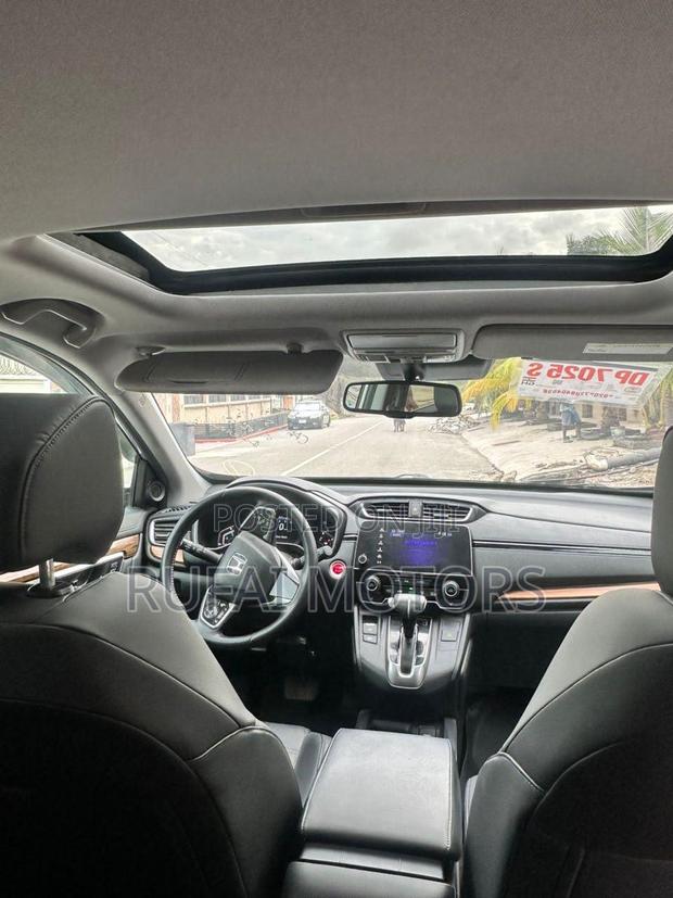 Honda CR-V Touring AWD 2018 Silver