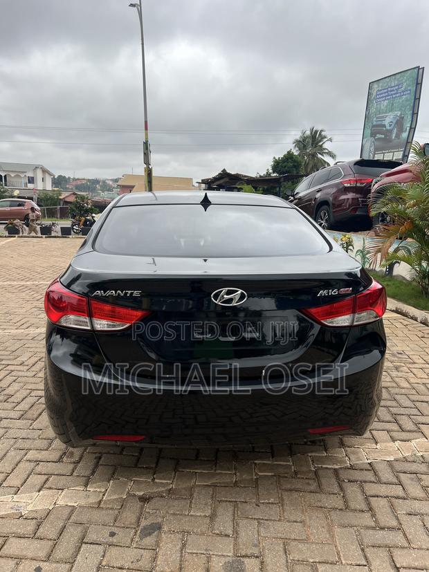 Hyundai Avante 2013 Black
