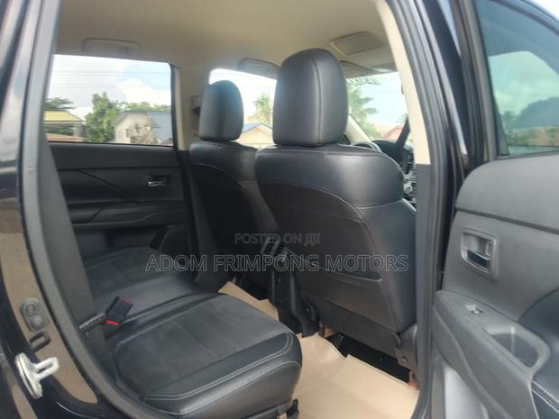 Mitsubishi Outlander 2019 Black