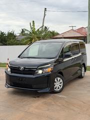 Toyota Voxy V 2WD 7-Seater 2014 Blue for sale